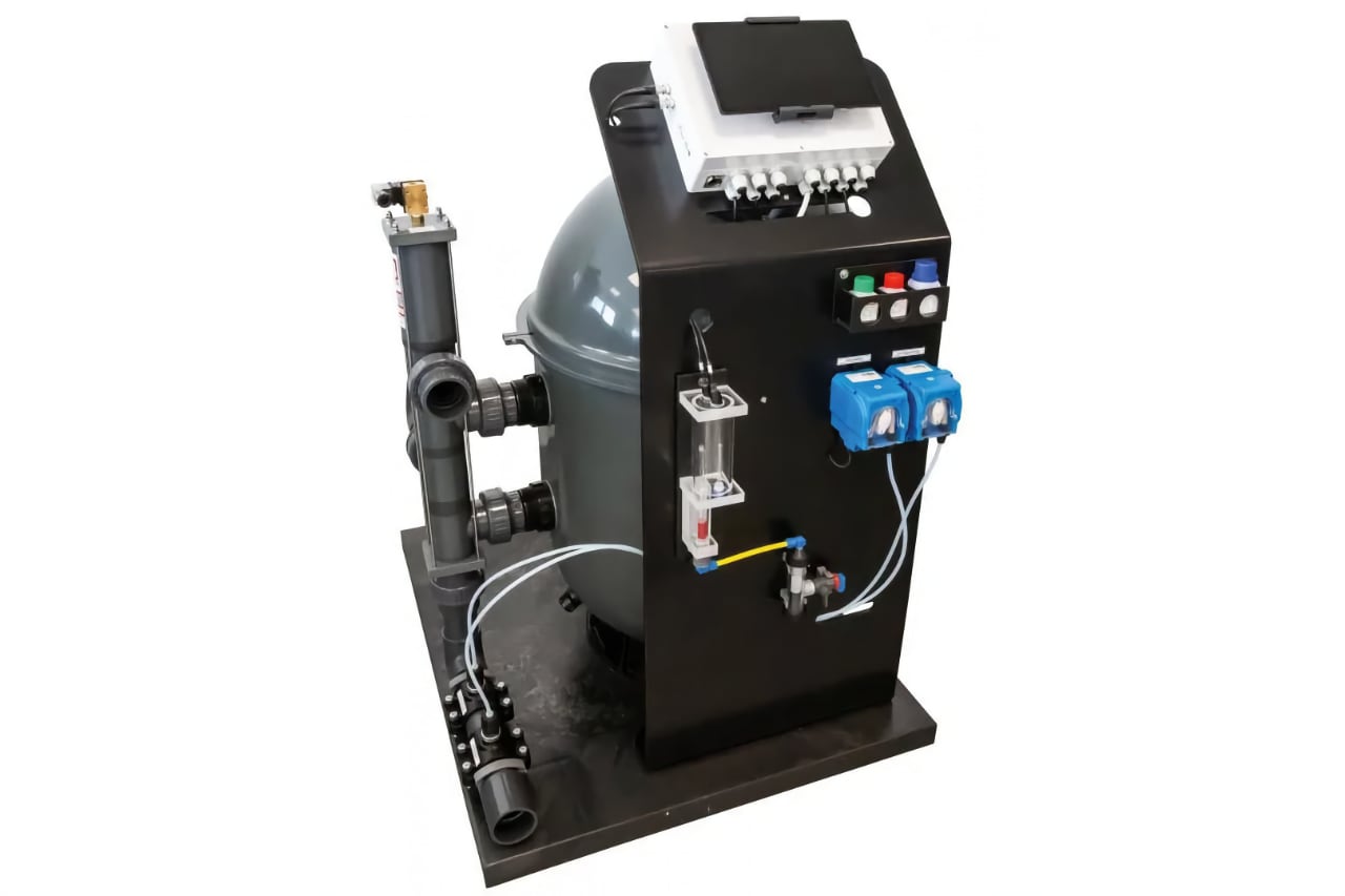 Watercom CF PLUS Controller All-in-One Wasseraufbereitungssystem mit Filter, Dosierpumpen und Steuerung